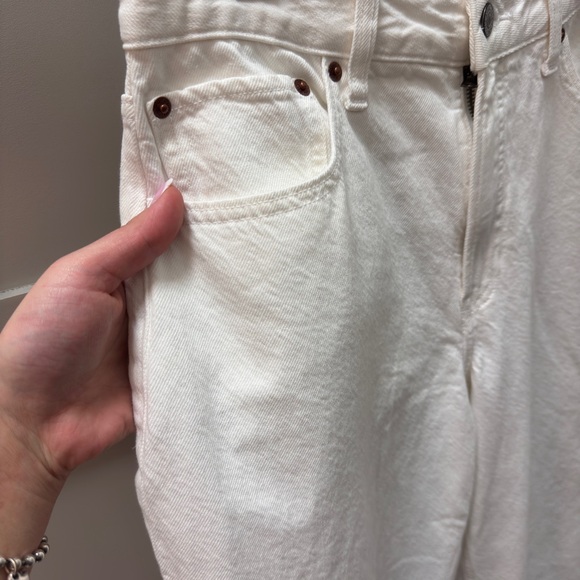 Abercrombie & Fitch White Women Jeans - Picture 4 of 5